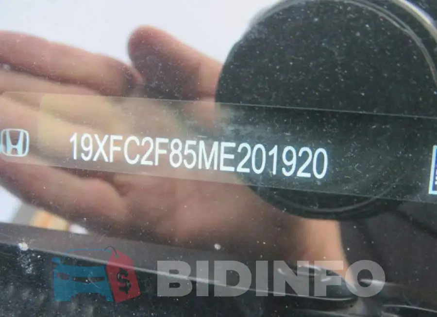 19XFC2F85ME201920 Photo# 10