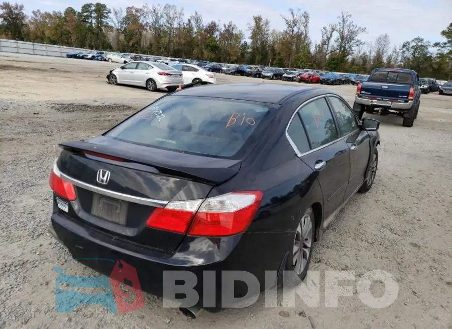 1HGCR2F35FA026324 Photo# 4