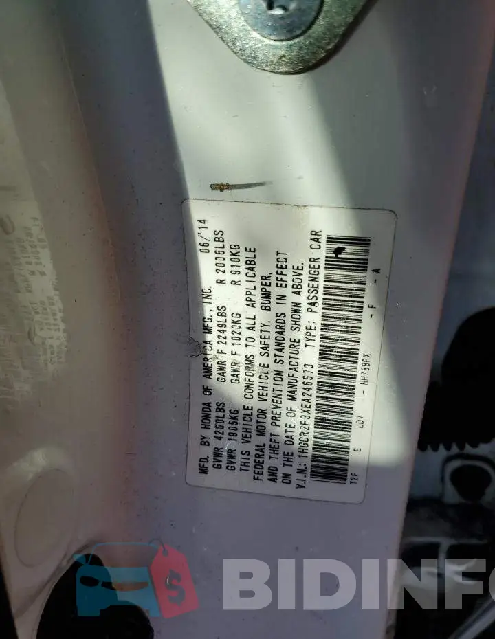 1HGCR2F3XEA246573 Photo# 13