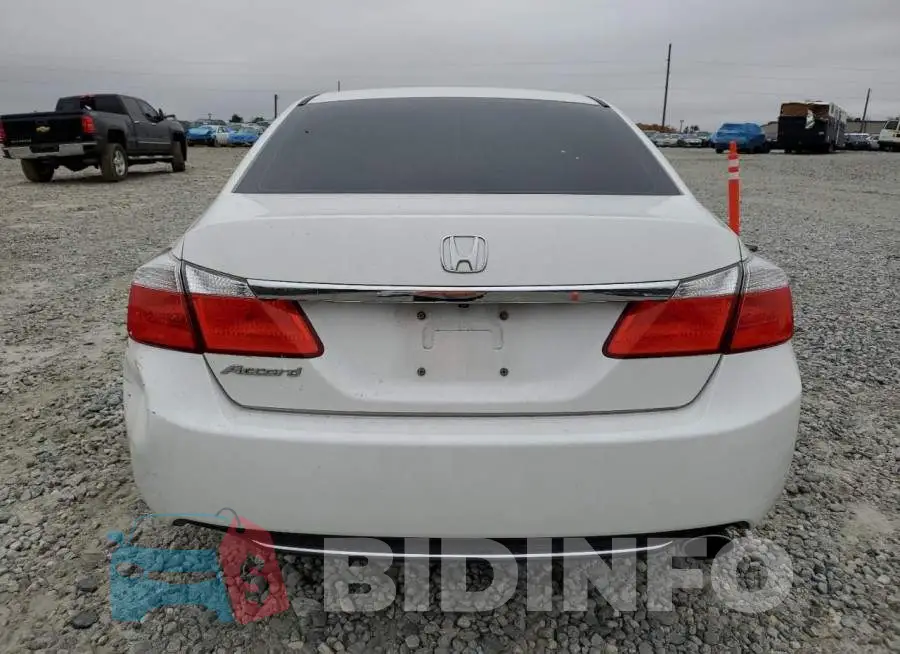 1HGCR2F71FA147242 Photo# 6