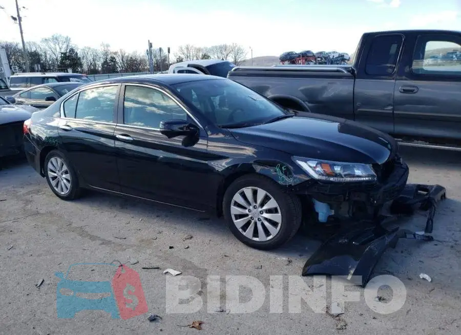 1HGCR2F80FA116542 Photo# 4