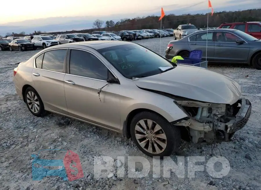 1HGCR2F88EA280684 Photo# 4