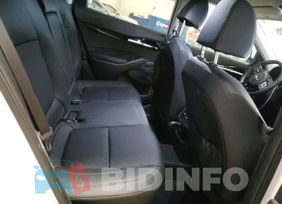 KNDERCAAXN7320185 Photo# 10