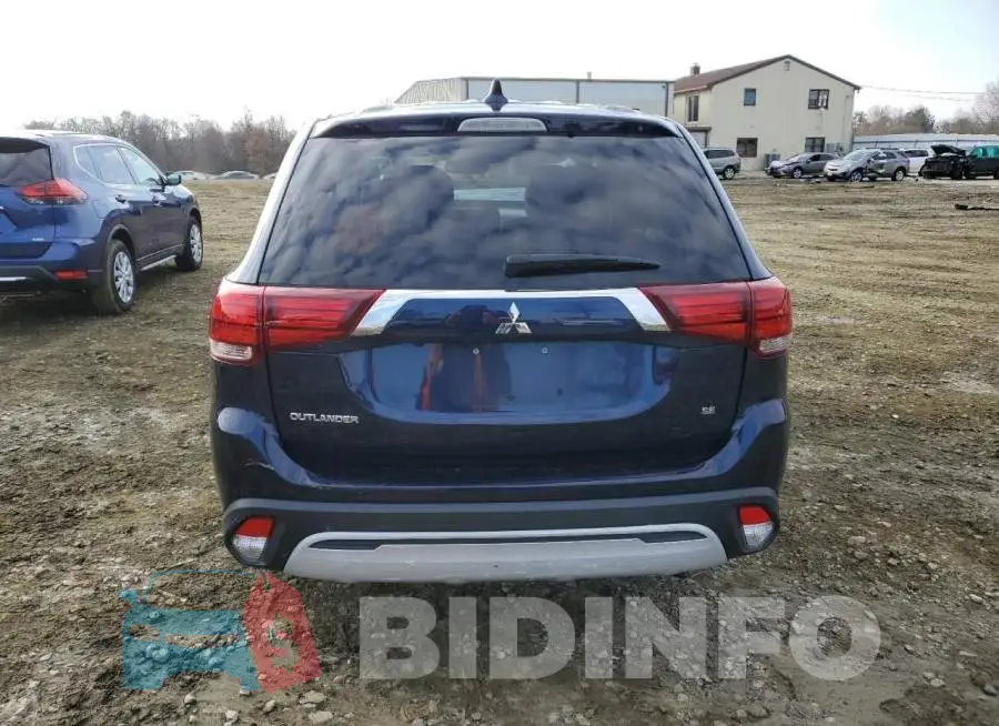 JA4AD3A38LZ045071 Photo# 6