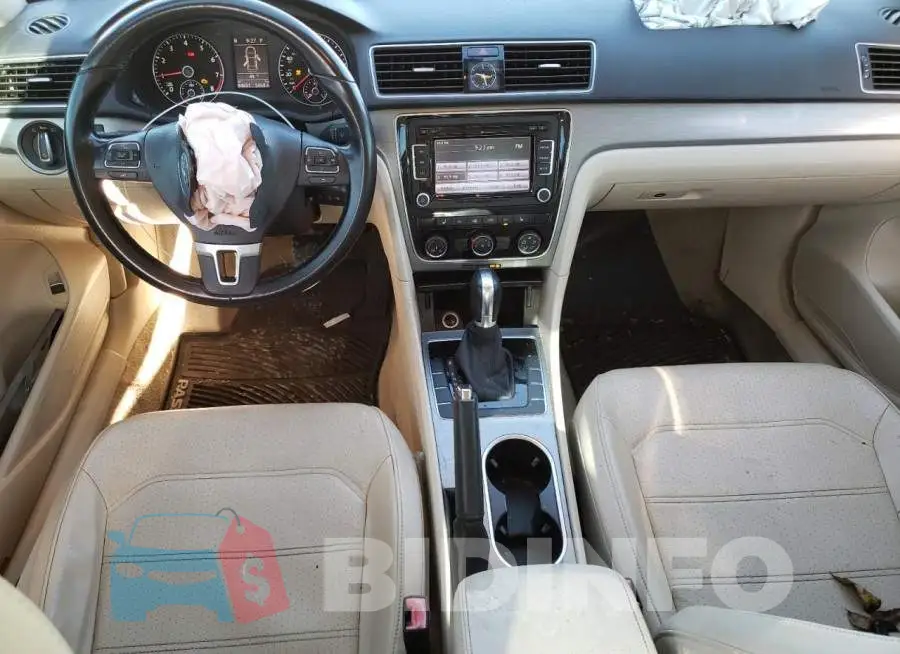1VWBS7A33EC116462 Photo# 8