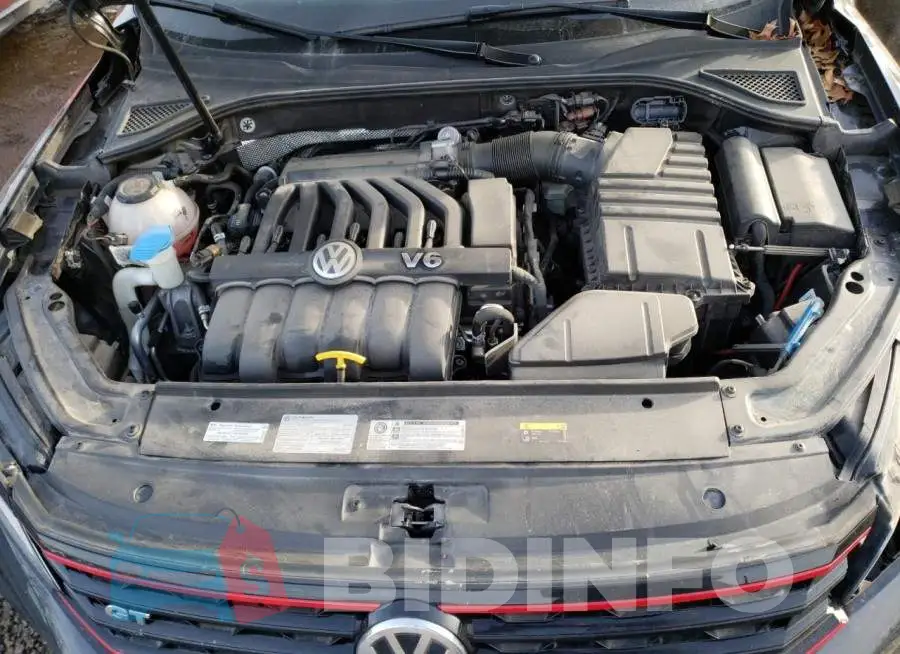 1VWJM7A38JC025655 Photo# 11