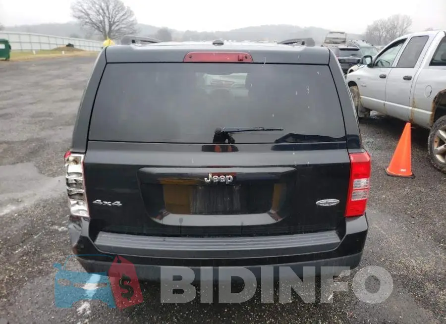 1C4NJRFB3FD155255 Photo# 6