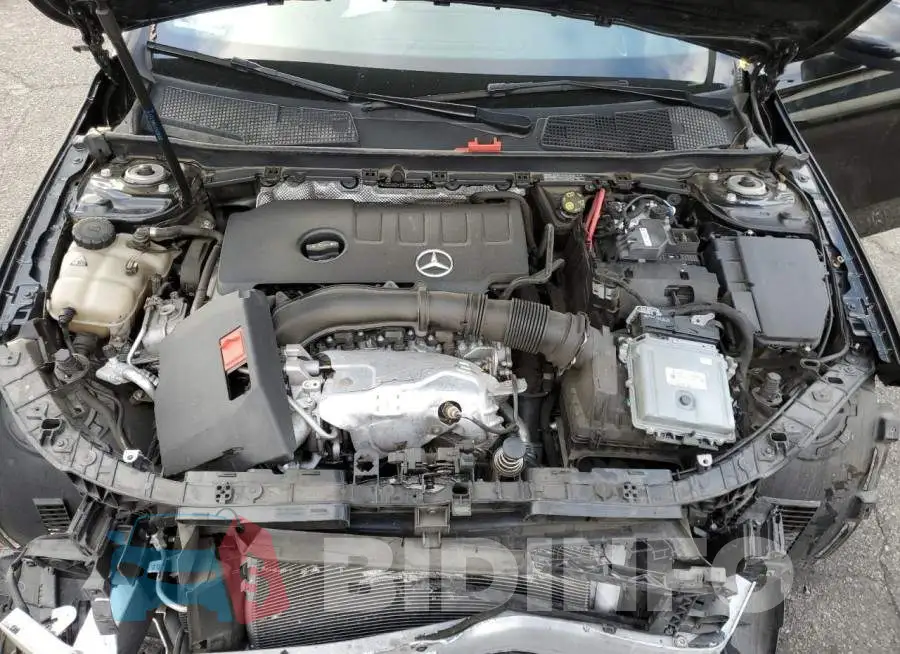WDD3G4EB9KW022420 Photo# 7