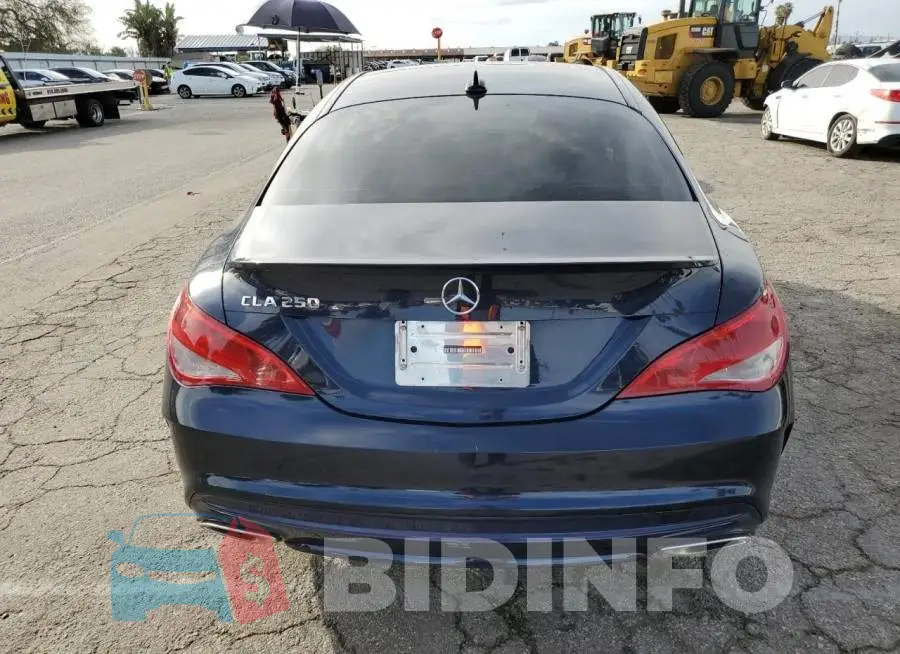 WDDSJ4EB2JN535431 Photo# 6