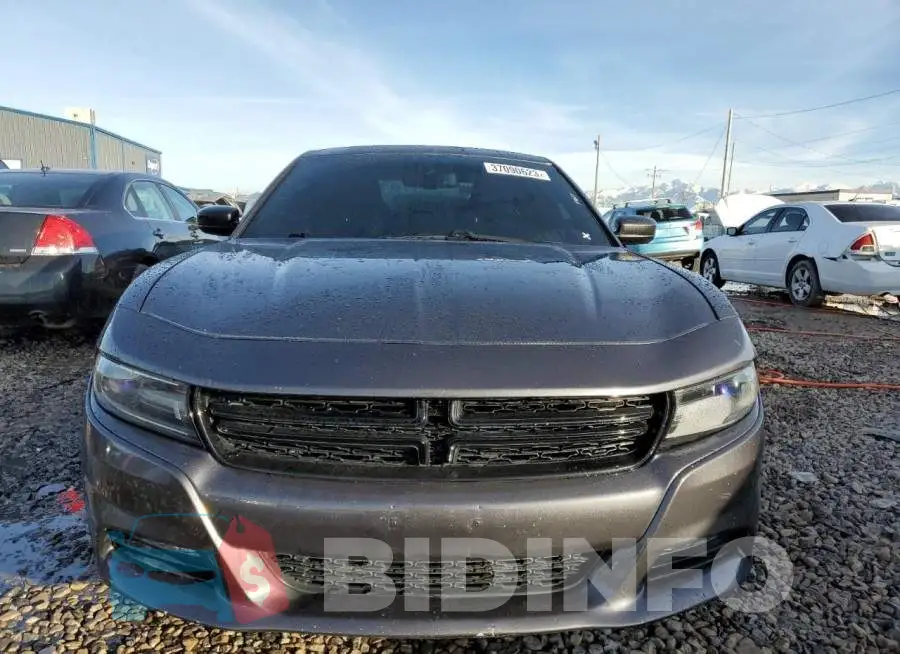 2C3CDXHG7HH551341 Photo# 5
