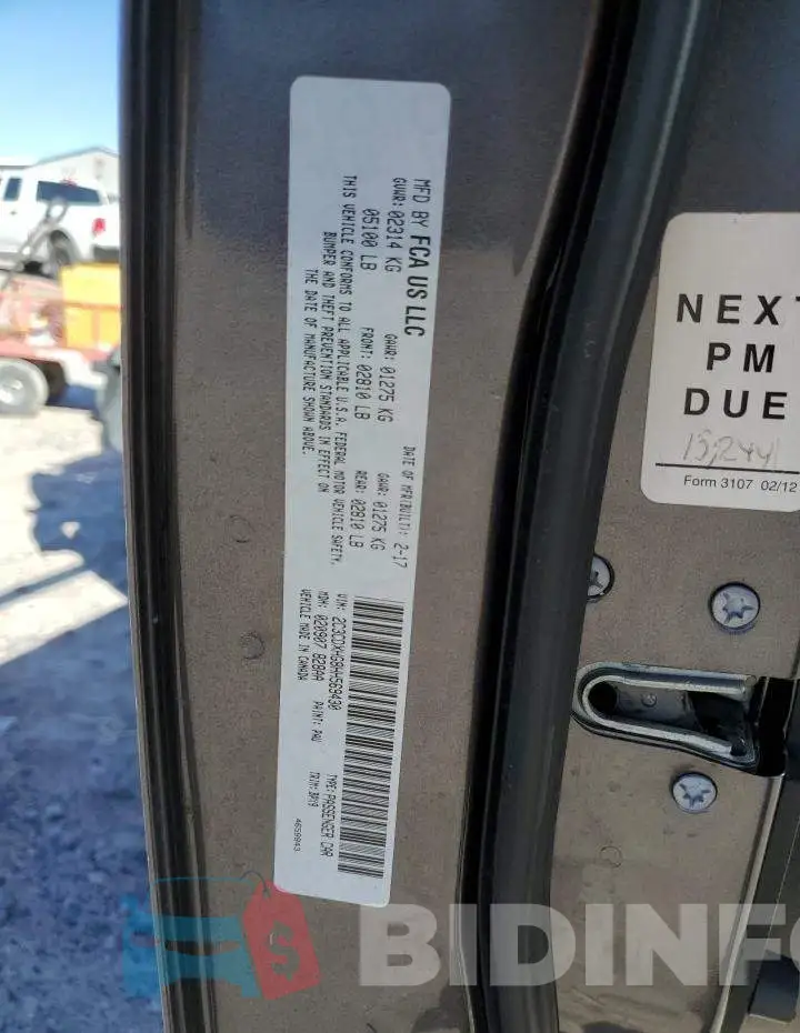 2C3CDXHG8HH569430 Photo# 13