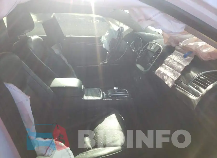 2C3CCAEG5KH686619 Photo# 5