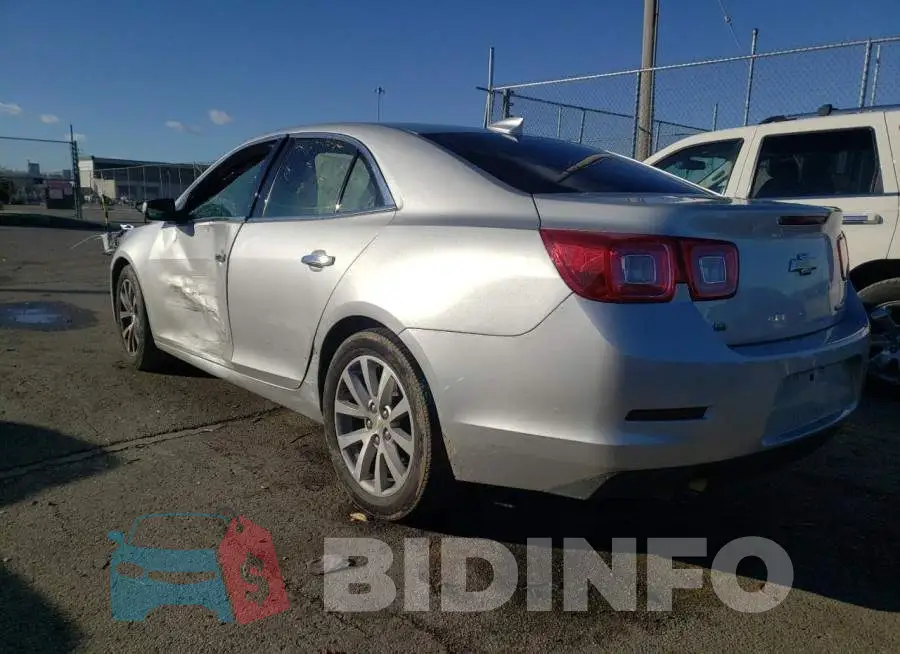 1G11E5SA6GF140725 Photo# 2