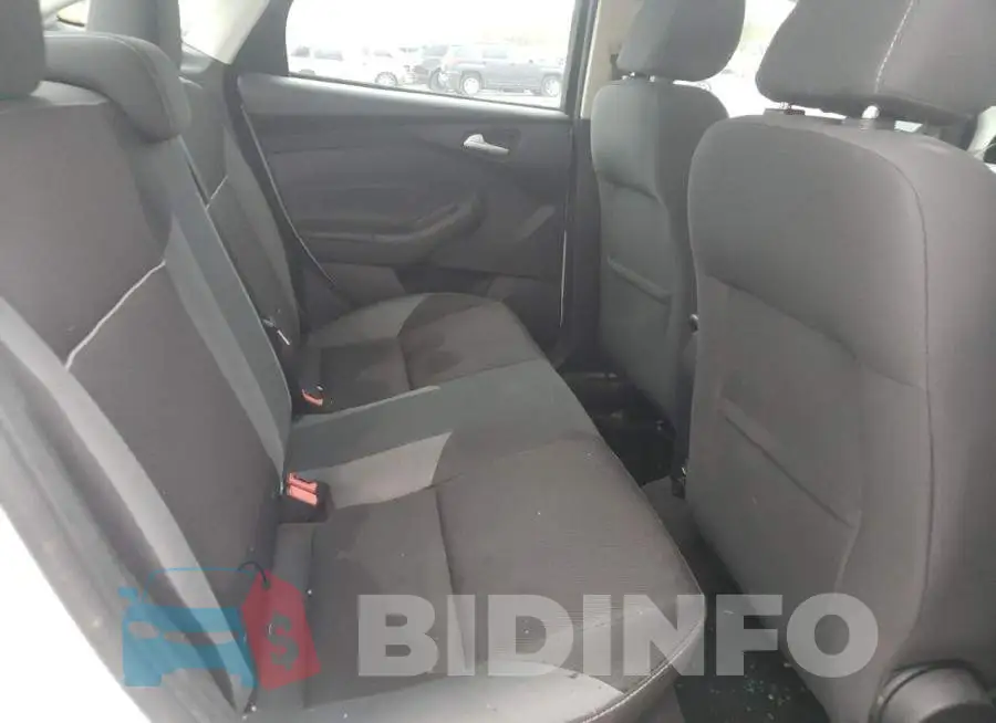 1FADP3F25EL375031 Photo# 6