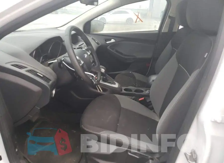1FADP3F25EL375031 Photo# 5
