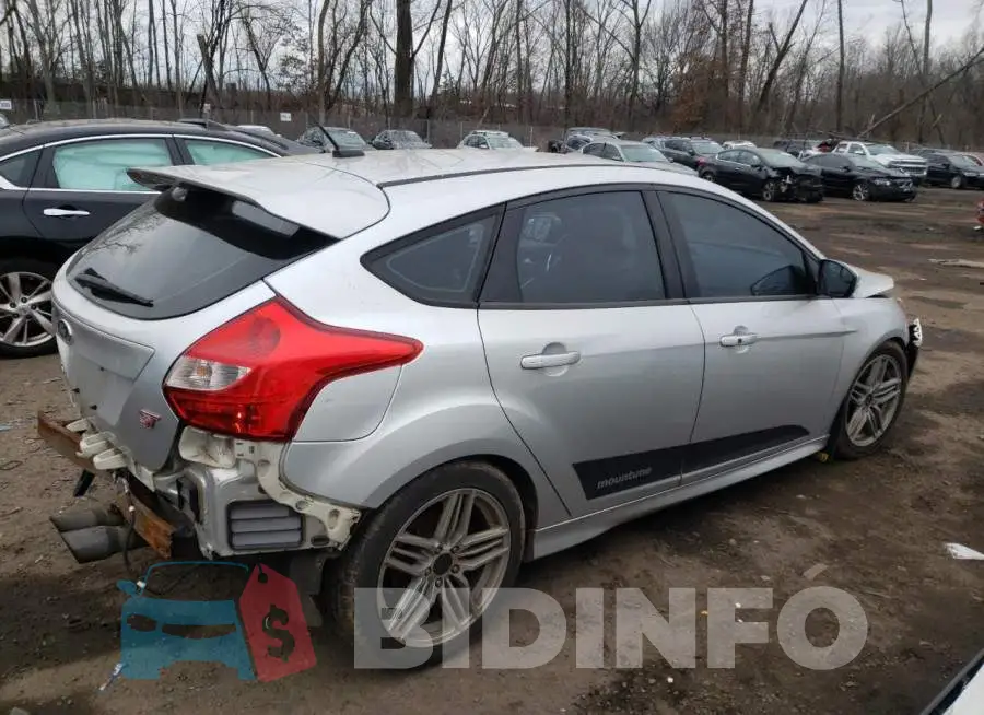 1FADP3L99EL188148 Photo# 3
