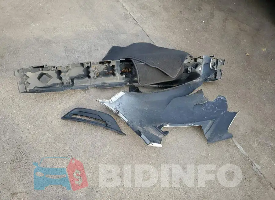 1FAHP2E83FG207142 Photo# 12
