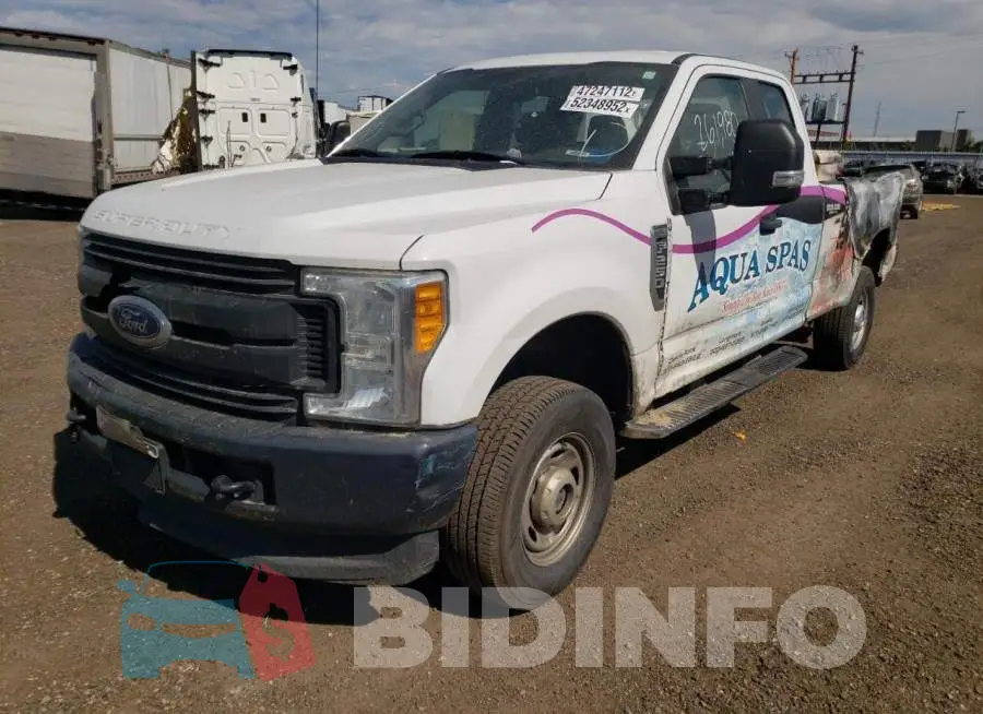 1FT7X2BT5HEB62086 Photo# 2