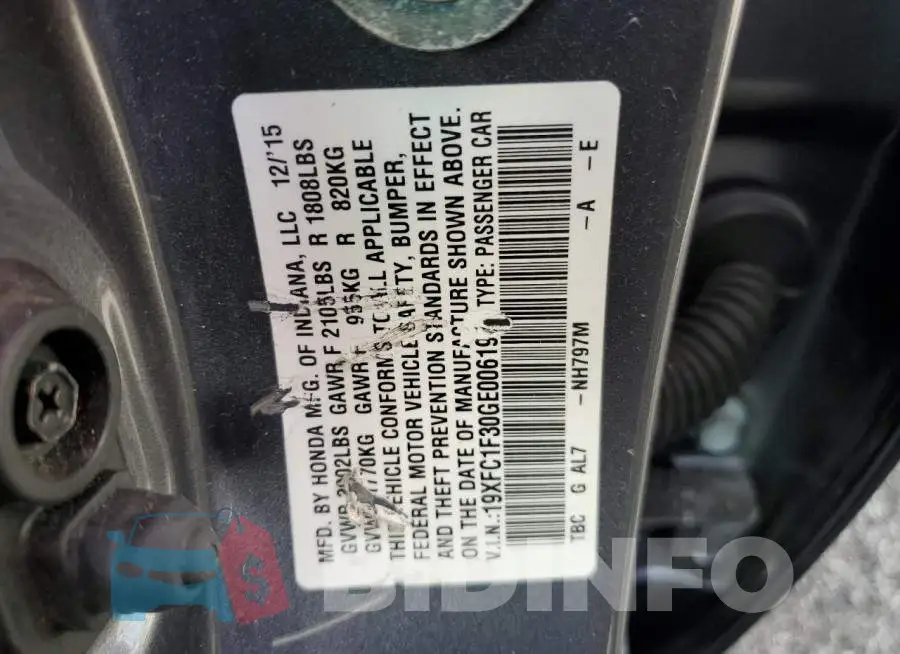 19XFC1F30GE006195 Photo# 12
