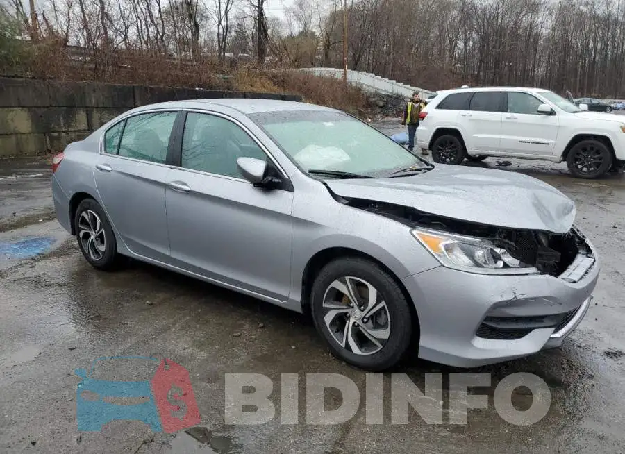 1HGCR2F32HA278129 Photo# 4