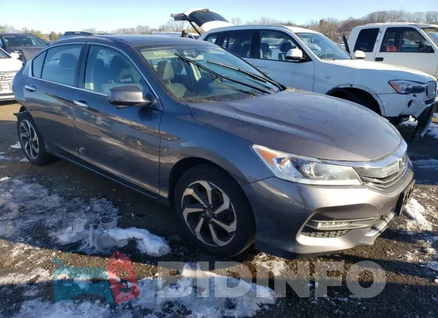 1HGCR2F77HA231049 Photo# 4
