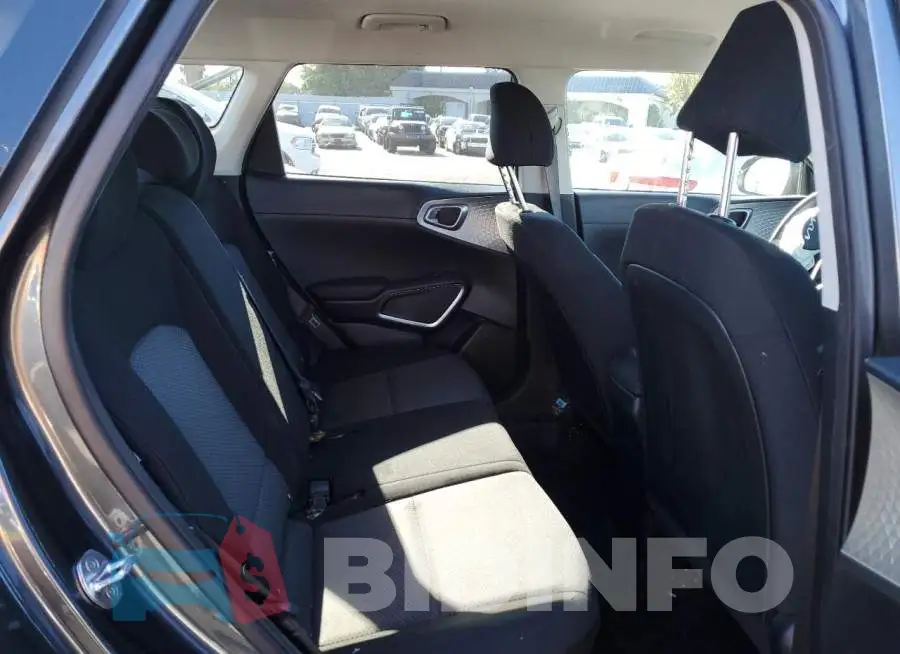 KNDJ23AUXN7801857 Photo# 10