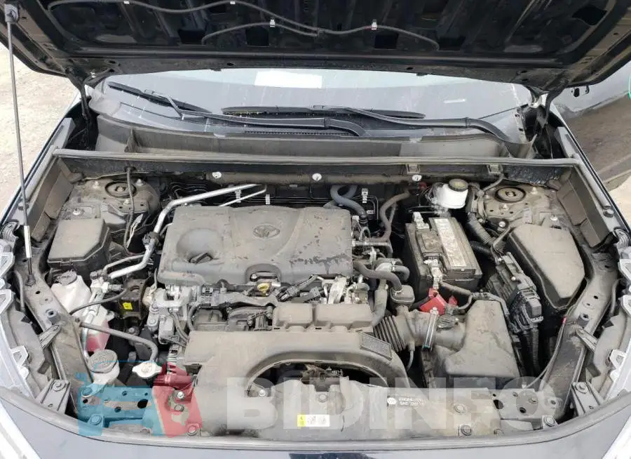 2T3C1RFV8KW047017 Photo# 12