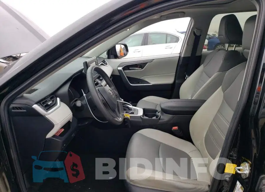 2T3C1RFV8KW047017 Photo# 7
