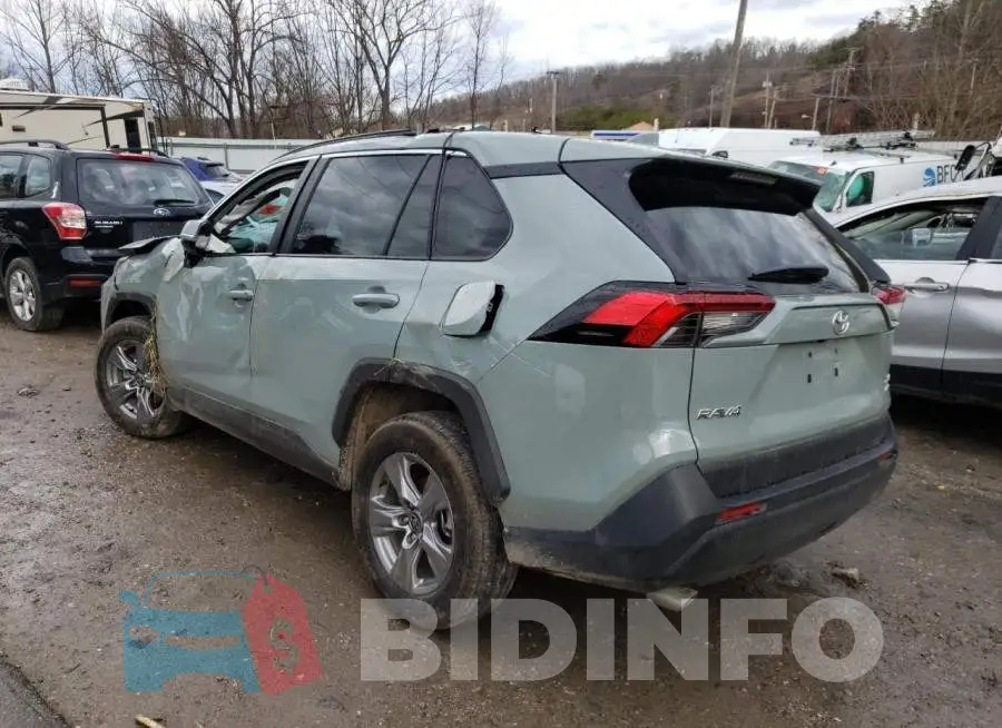 2T3P1RFV4NW284514 Photo# 2