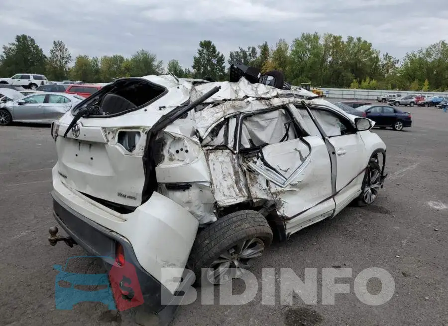 5TDJKRFH5FS108538 Photo# 4