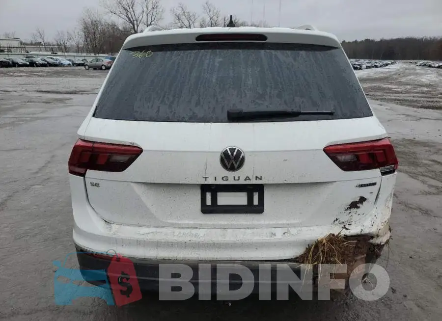3VV2B7AX2NM028153 Photo# 6