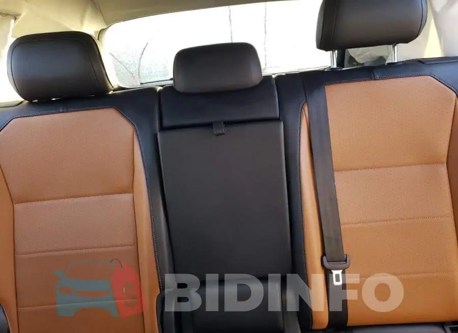 3VV3B7AXXKM152381 Photo# 10