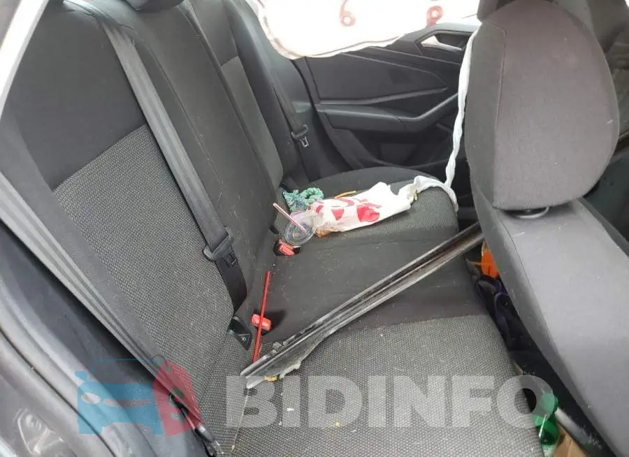 3VWC57BU5KM095675 Photo# 6