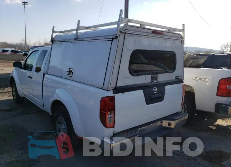 1N6BD0CT0FN758979 Photo# 2