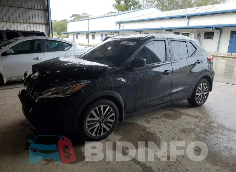 3N1CP5CV3ML515387 Photo# 1