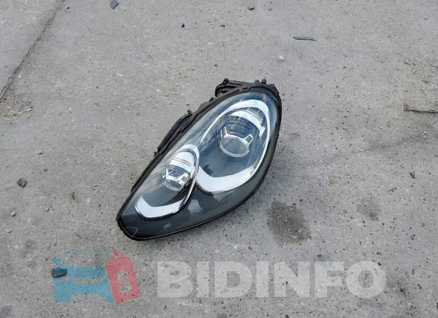 WP1AA2A25GKA37541 Photo# 13
