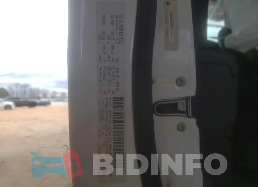 1C4NJCBA4GD615647 Photo# 12