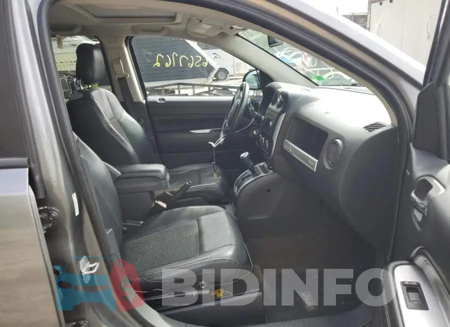 1C4NJDEB6ED512169 Photo# 5