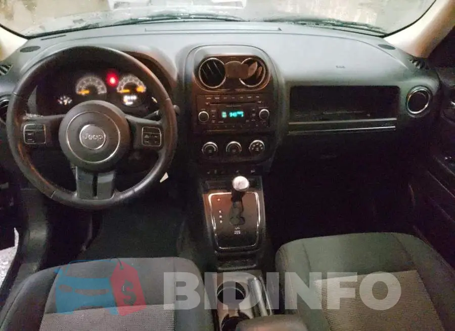 1C4NJPFB3ED618515 Photo# 8
