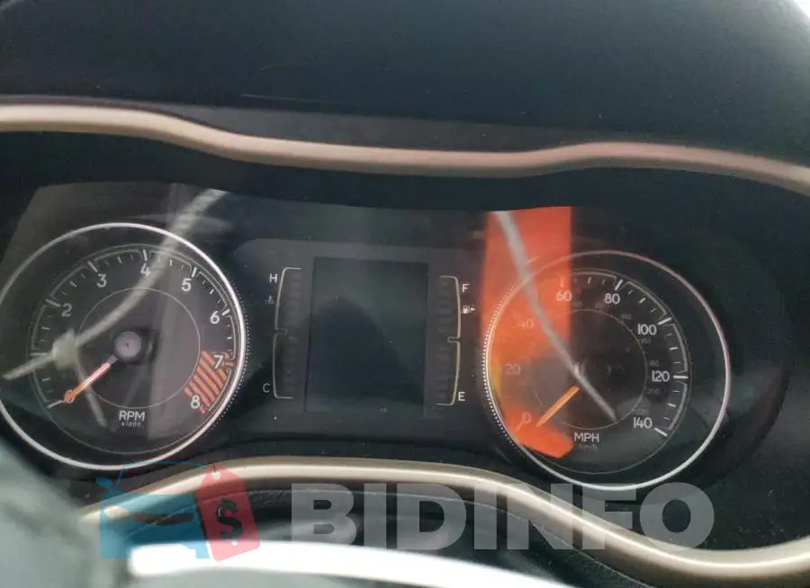 1C4PJMCS0FW577875 Photo# 9