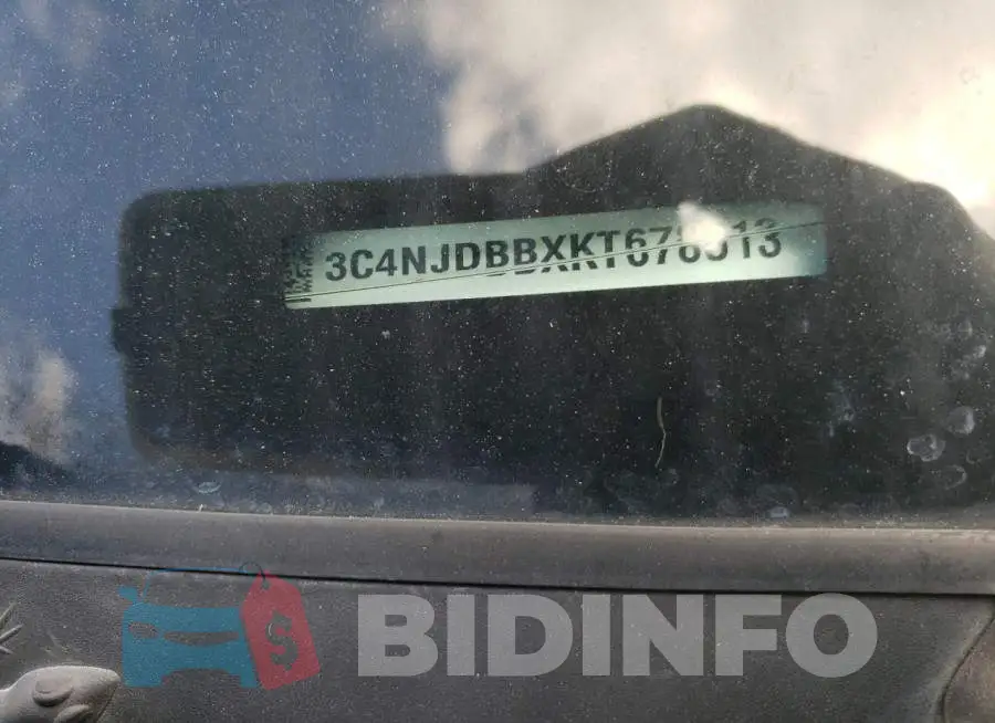 3C4NJDBBXKT678513 Photo# 9