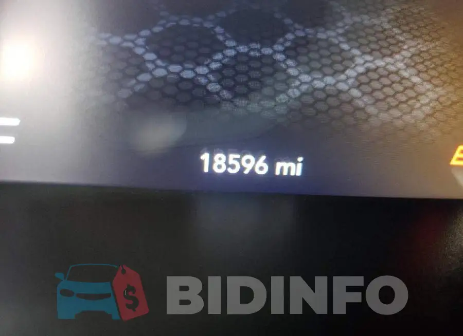 2C3CDXBG4NH109749 Photo# 8
