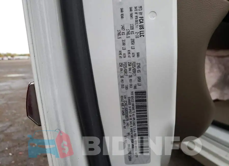 2C4RC1BG8GR288378 Photo# 10