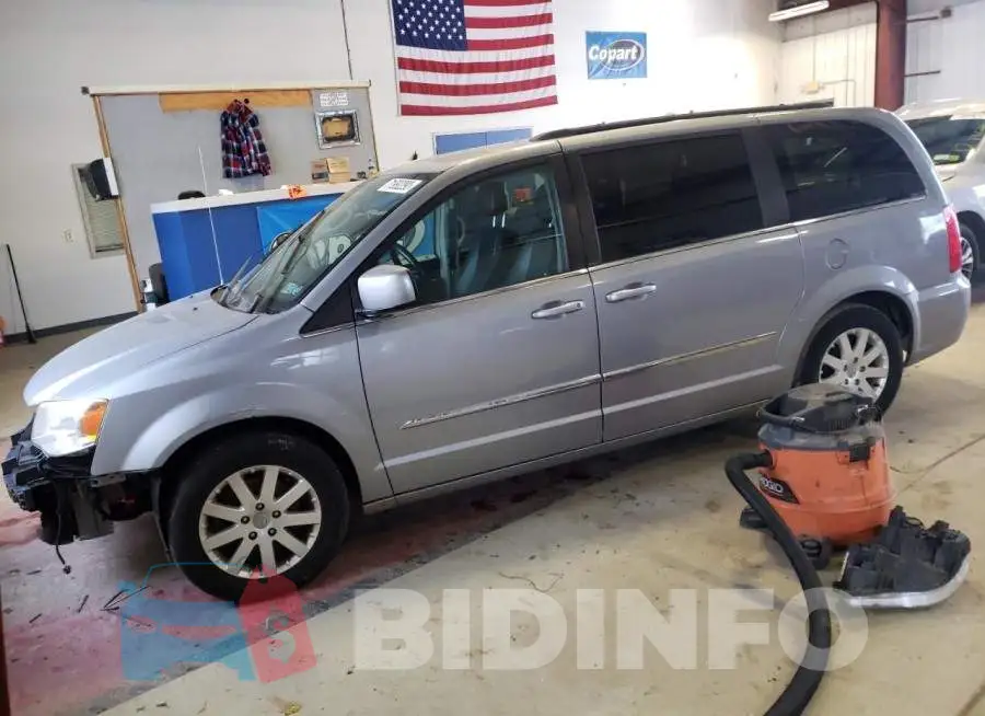 2C4RC1BGXER132355 Photo# 1