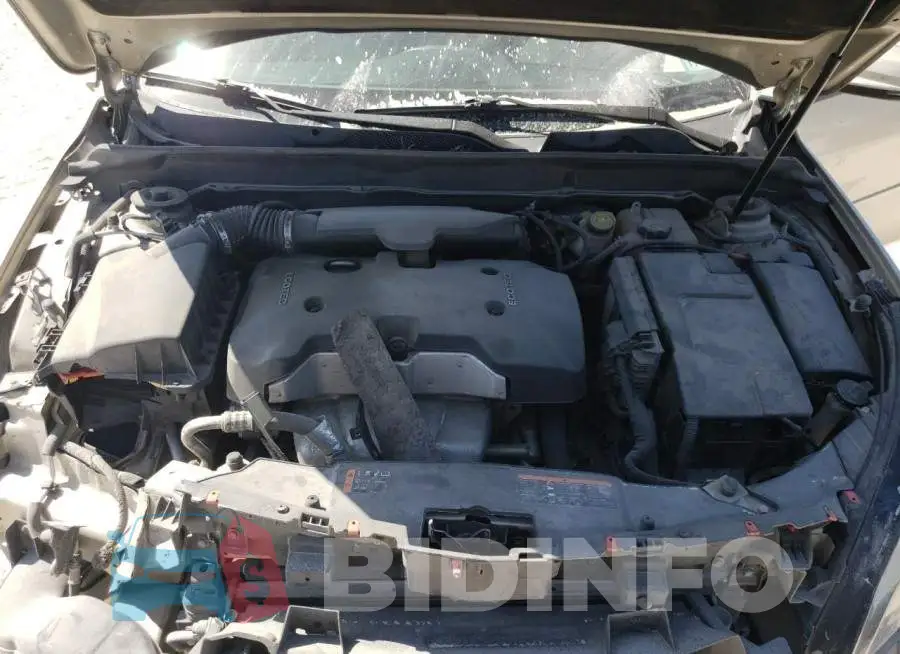 1G11D5SL8FF258942 Photo# 7