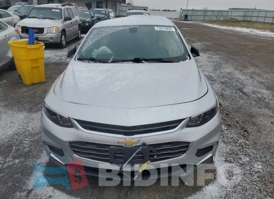 1G1ZB5ST6JF207909 Photo# 5