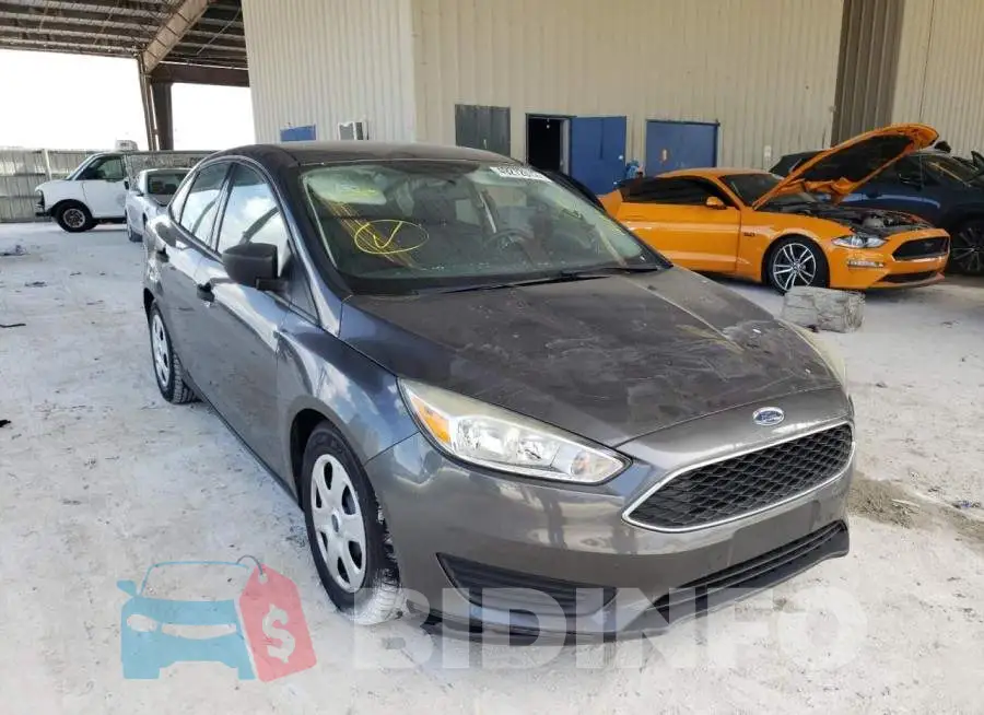 1FADP3E26GL335416 Photo# 1