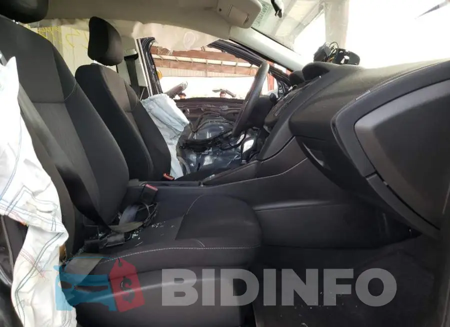1FADP3E26GL335416 Photo# 5