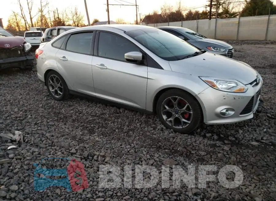 1FADP3F21EL438139 Photo# 4