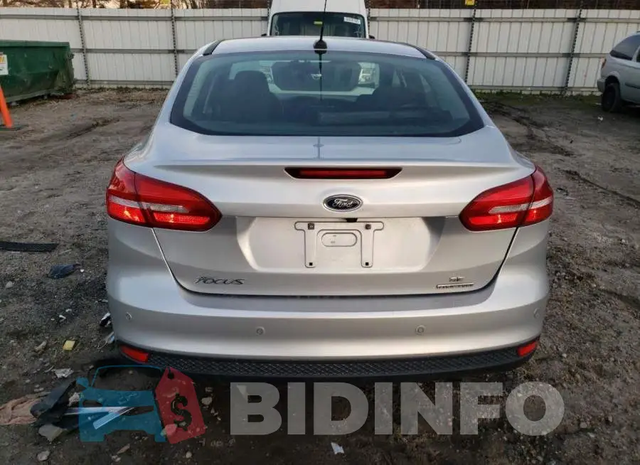 1FADP3F22FL262350 Photo# 6